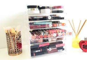 australian-makeup-organisers-online